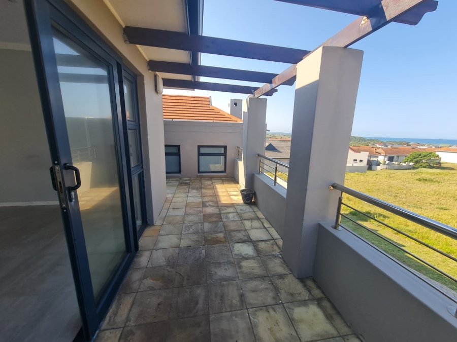 4 Bedroom Property for Sale in Kidds Beach Eastern Cape